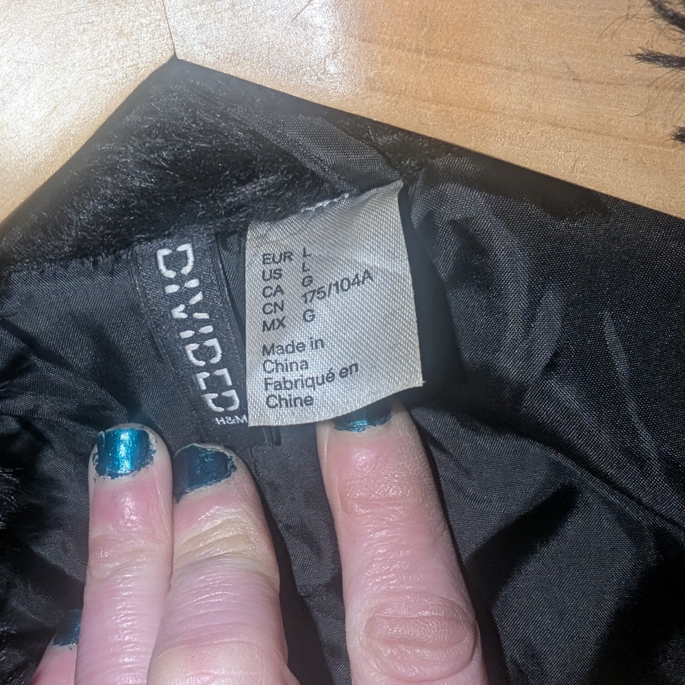 Divided By H&M Black Fluffy Faux Fur Teddy Jacket - Picture 2 of 5